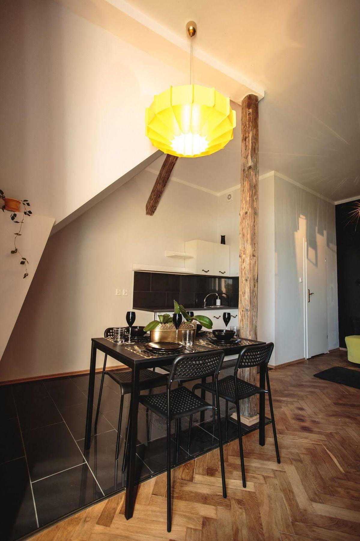 Boutique Apartments - City Center - The Main Market Square Krakow Bagian luar foto